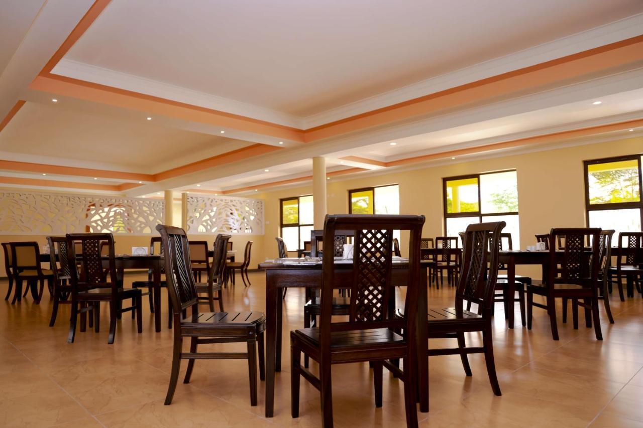 Lake Naivasha Lazarus Lodge Exterior photo
