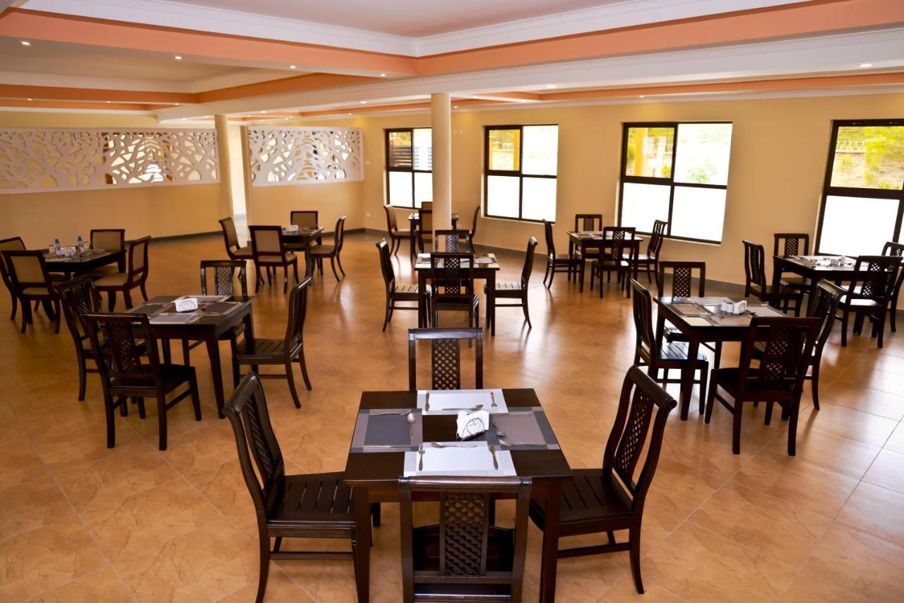 Lake Naivasha Lazarus Lodge Exterior photo