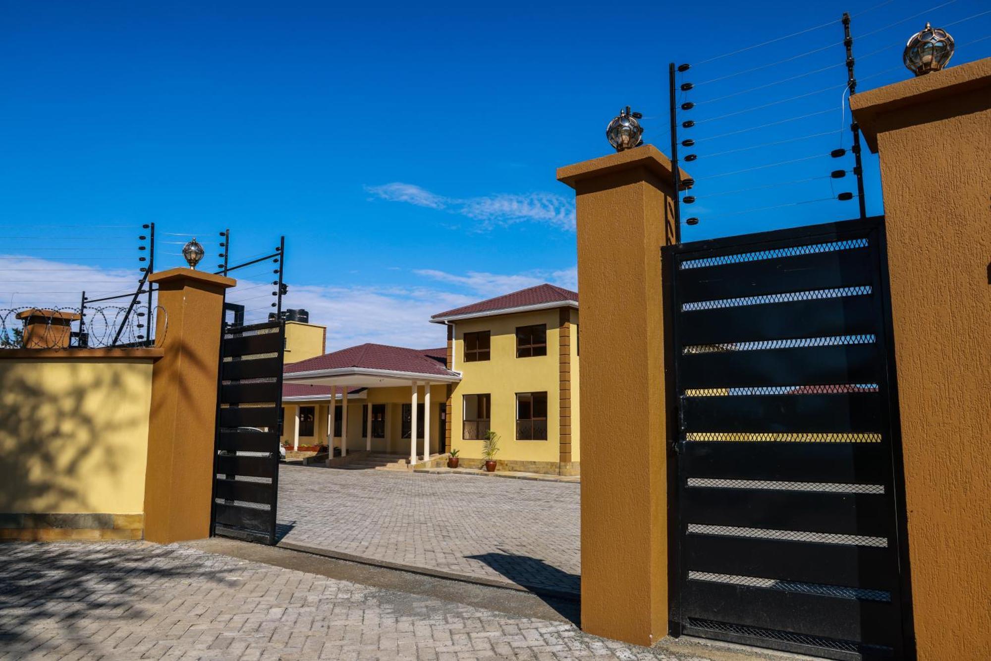 Lake Naivasha Lazarus Lodge Exterior photo